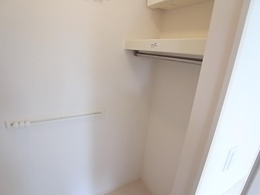  近鉄生駒線/菜畑駅 徒歩9分 1階 築6年