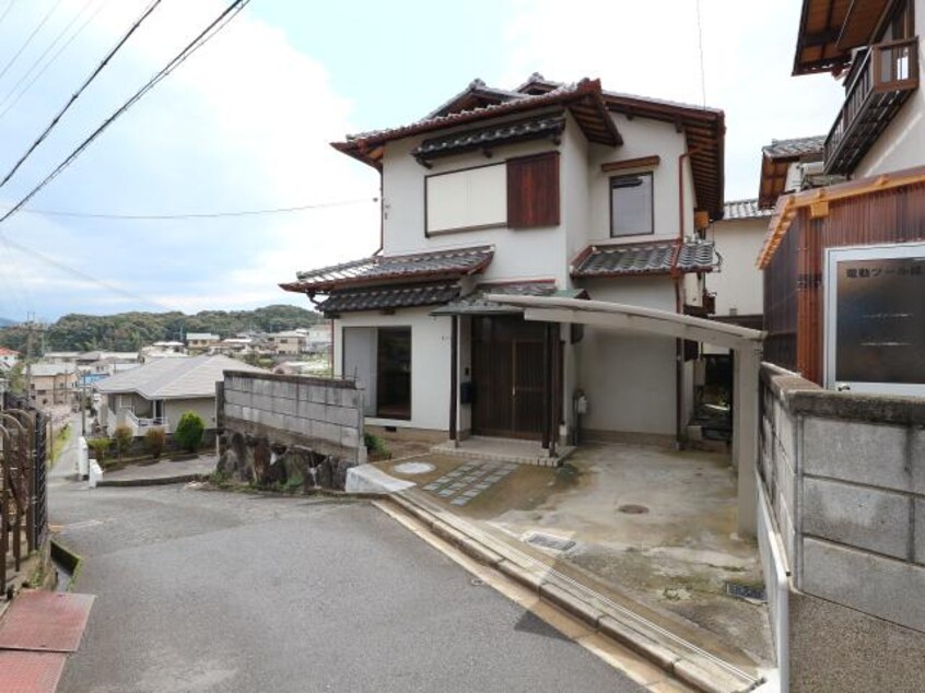  近鉄生駒線/一分駅 徒歩8分 1-2階 築45年