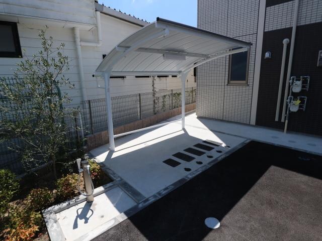  近鉄難波線・奈良線/東生駒駅 徒歩18分 1階 築5年