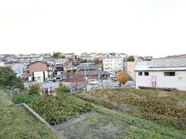  近鉄難波線・奈良線/生駒駅 徒歩3分 1階 築57年