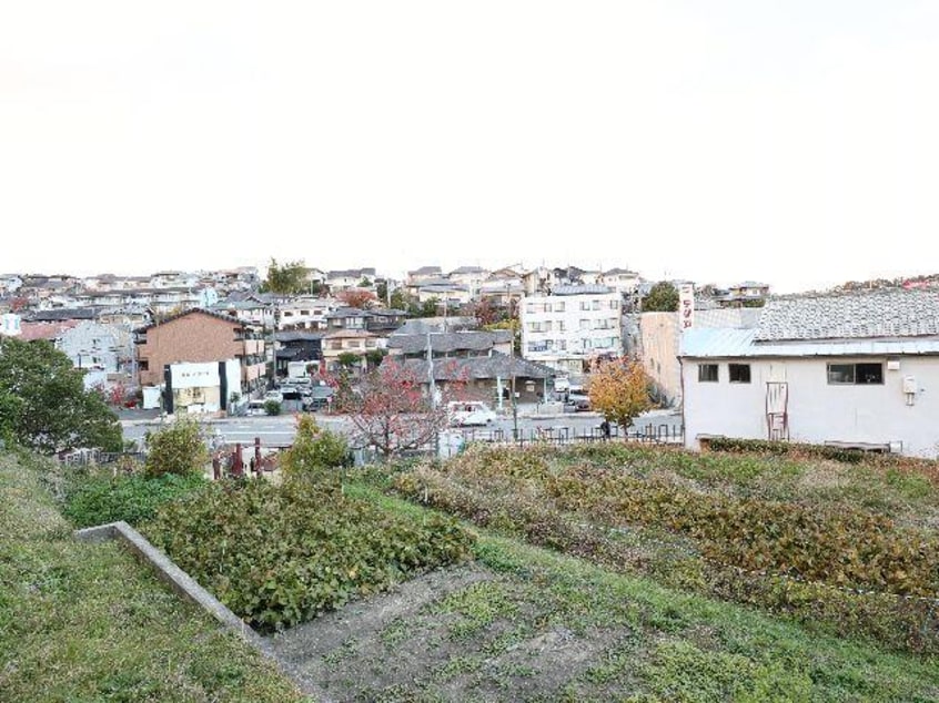  近鉄難波線・奈良線/生駒駅 徒歩3分 1階 築57年