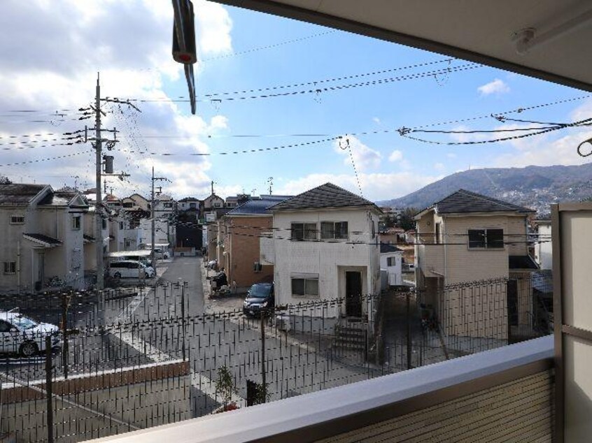  近鉄難波線・奈良線/東生駒駅 徒歩11分 1階 築1年