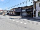  近鉄難波線・奈良線/生駒駅 バス8分松美台下車:停歩1分 2階 築31年