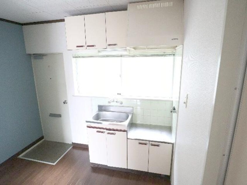  近鉄難波線・奈良線/生駒駅 徒歩8分 2階 築39年