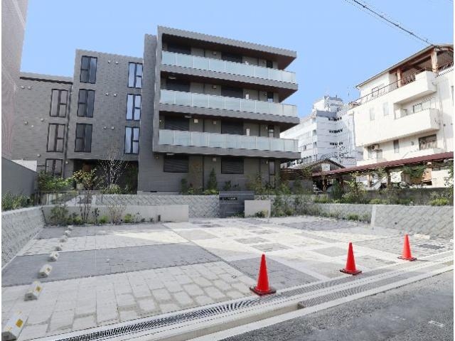  近鉄難波線・奈良線/生駒駅 徒歩2分 2階 築2年