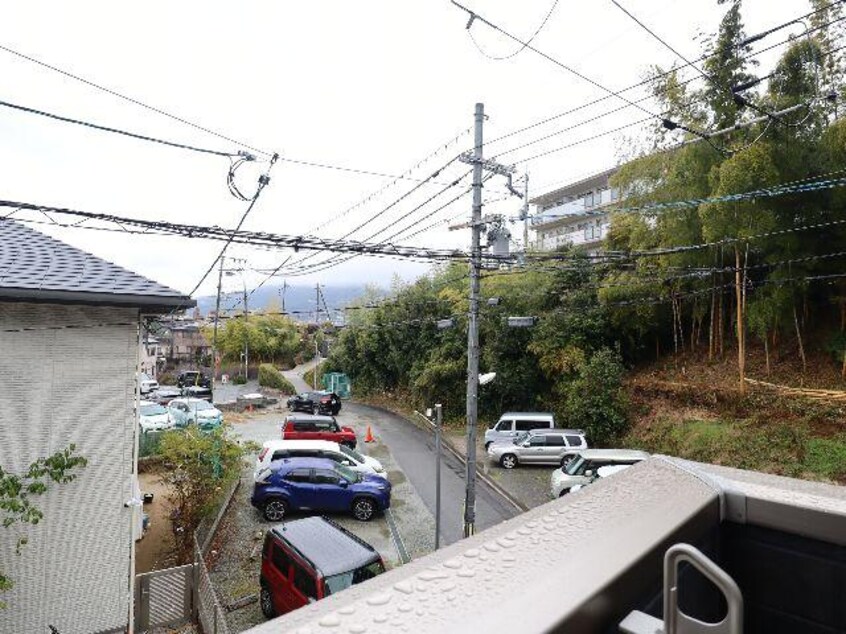  近鉄難波線・奈良線/東生駒駅 徒歩12分 2階 1年未満