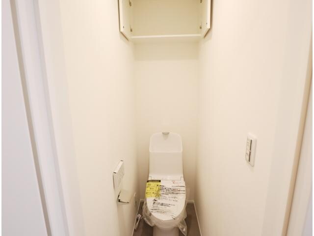 近鉄難波線・奈良線/生駒駅 徒歩10分 1階 1年未満