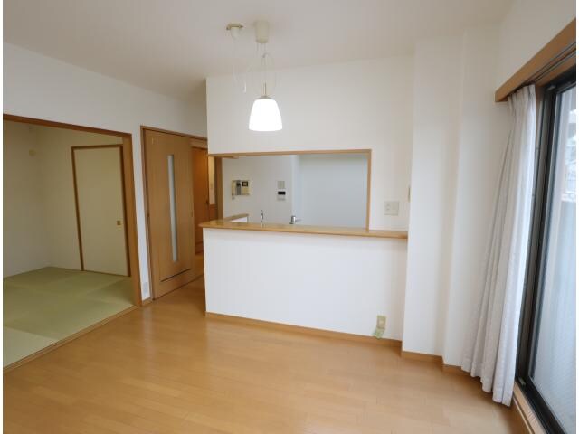  近鉄難波線・奈良線/東生駒駅 徒歩8分 4階 築23年