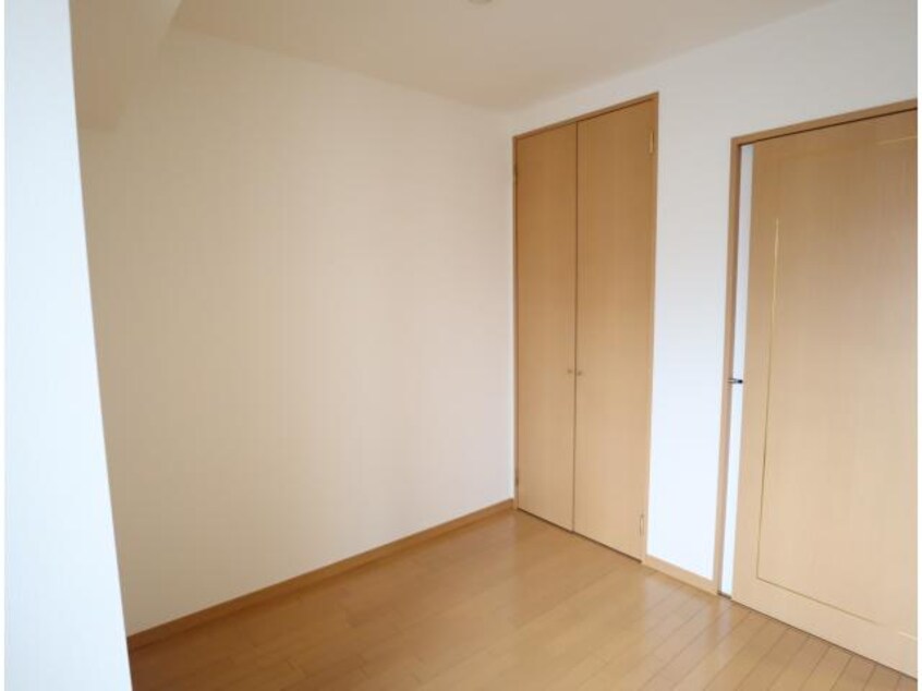  近鉄難波線・奈良線/東生駒駅 徒歩8分 4階 築23年