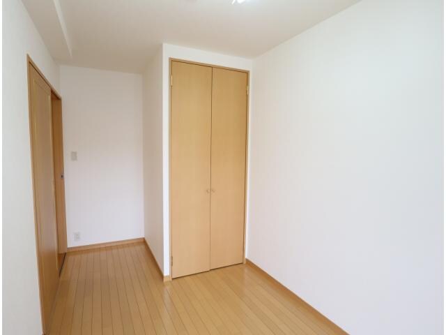  近鉄難波線・奈良線/東生駒駅 徒歩8分 4階 築23年