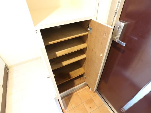  近鉄難波線・奈良線/近鉄奈良駅 徒歩9分 1階 築35年