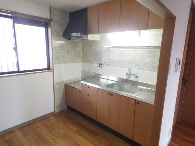  近鉄難波線・奈良線/近鉄奈良駅 バス20分州見台8丁目下車:停歩1分 2階 築23年