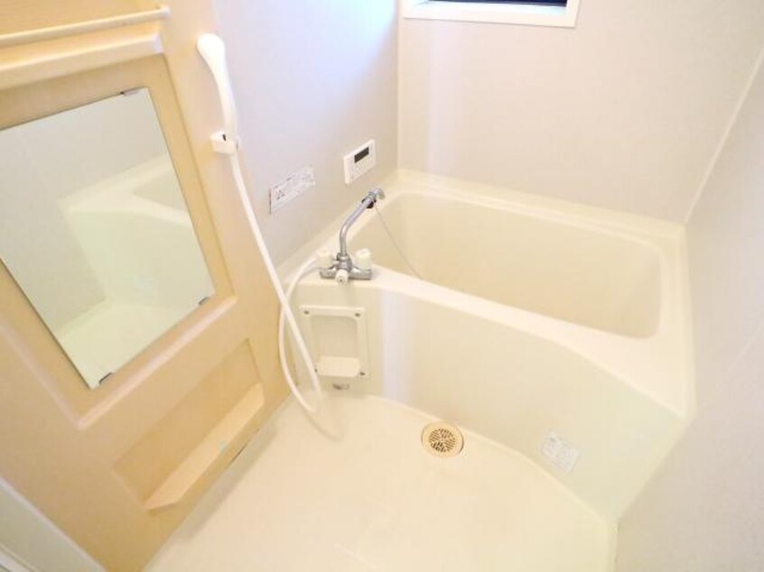  大和路線・関西本線/奈良駅 バス16分大和ハウス前下車:停歩3分 2階 築24年