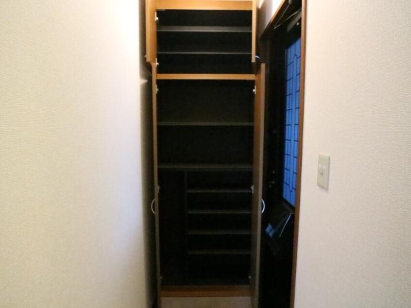  大和路線・関西本線/奈良駅 バス16分大和ハウス前下車:停歩3分 2階 築24年