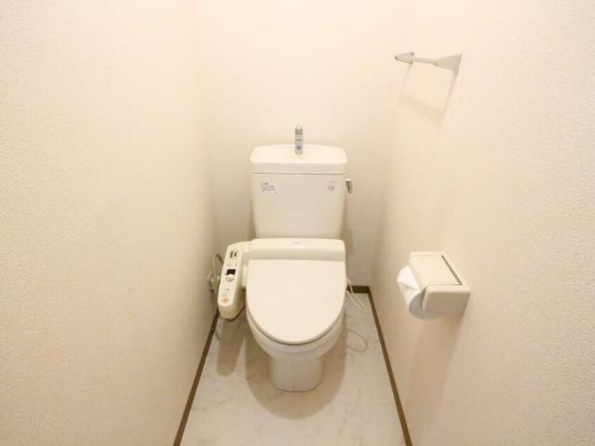  大和路線・関西本線/奈良駅 バス16分大和ハウス前下車:停歩3分 2階 築24年