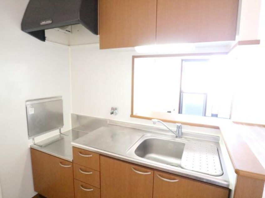  大和路線・関西本線/奈良駅 バス16分大和ハウス前下車:停歩3分 2階 築24年