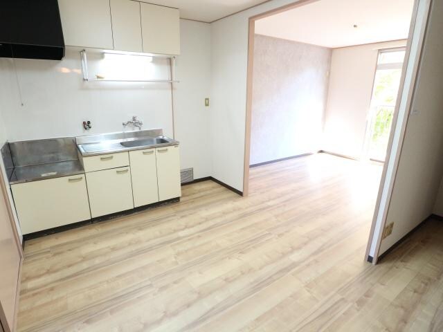  近鉄難波線・奈良線/近鉄奈良駅 徒歩14分 1階 築41年