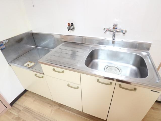  近鉄難波線・奈良線/近鉄奈良駅 徒歩14分 1階 築41年