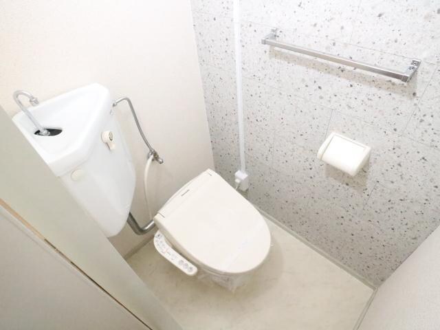  近鉄難波線・奈良線/近鉄奈良駅 徒歩14分 1階 築41年