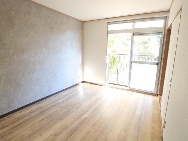  近鉄難波線・奈良線/近鉄奈良駅 徒歩14分 1階 築41年