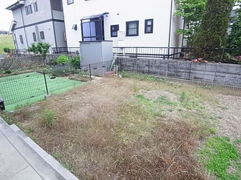  近鉄難波線・奈良線/近鉄奈良駅 バス17分州見橋東下車:停歩6分 1階 築27年