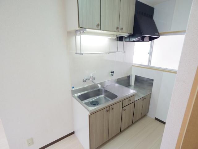  近鉄難波線・奈良線/近鉄奈良駅 バス10分南方町下車:停歩5分 1階 築49年