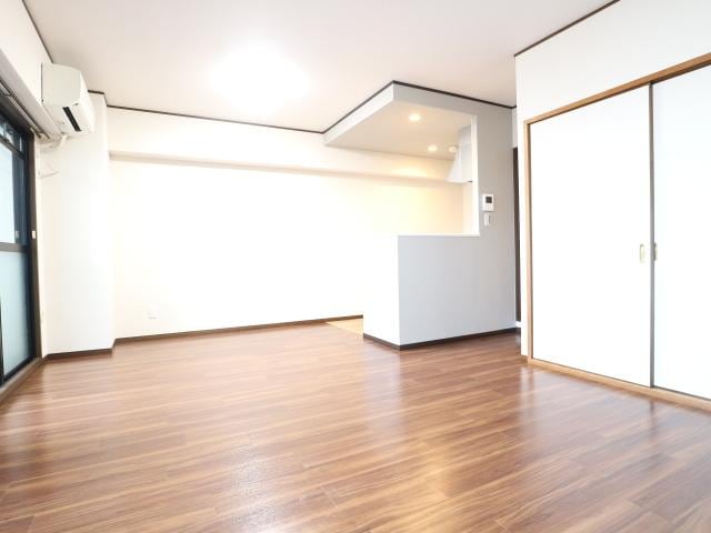  近鉄難波線・奈良線/新大宮駅 徒歩7分 3階 築35年