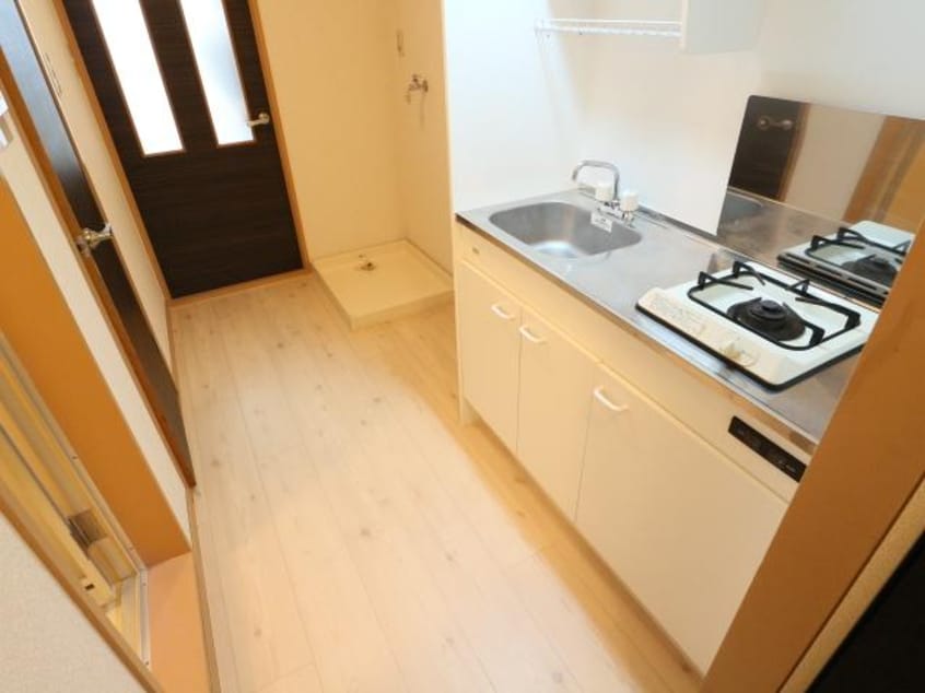  近鉄難波線・奈良線/近鉄奈良駅 バス11分萩ケ丘町下車:停歩2分 1階 築32年