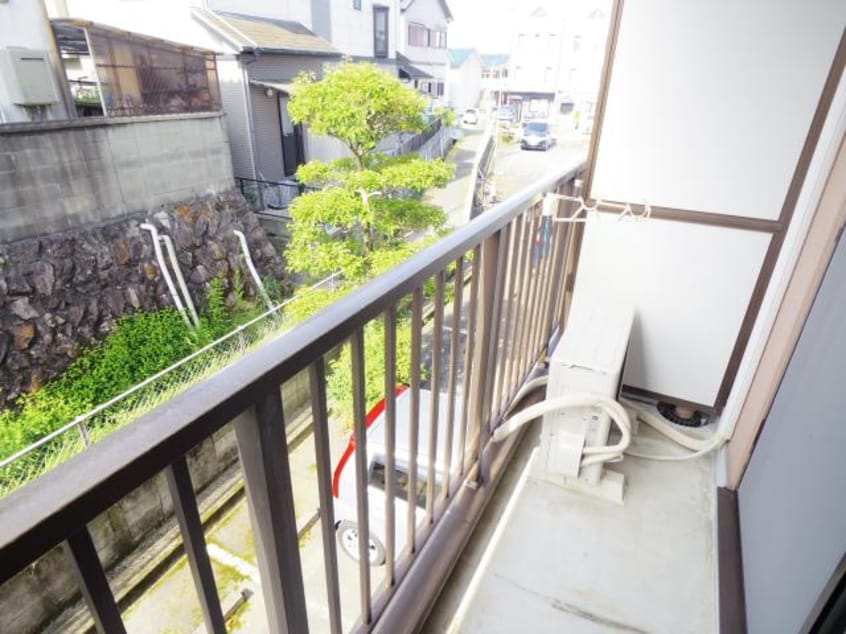  近鉄難波線・奈良線/近鉄奈良駅 バス11分萩ケ丘町下車:停歩2分 1階 築32年