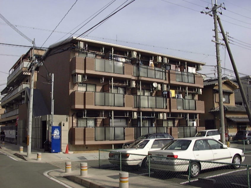  近鉄難波線・奈良線/新大宮駅 徒歩7分 3階 築23年