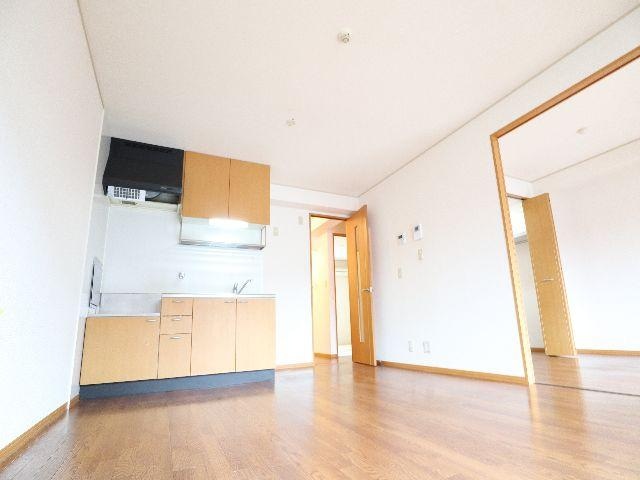  近鉄難波線・奈良線/近鉄奈良駅 バス13分梅美台7丁目下車:停歩4分 1階 築24年