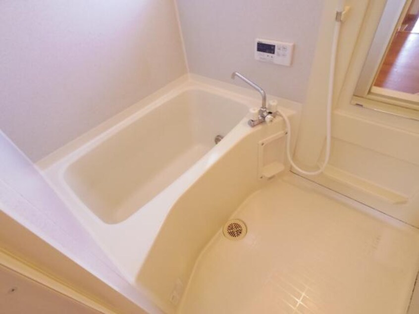  近鉄難波線・奈良線/近鉄奈良駅 バス13分梅美台7丁目下車:停歩4分 3階 築24年