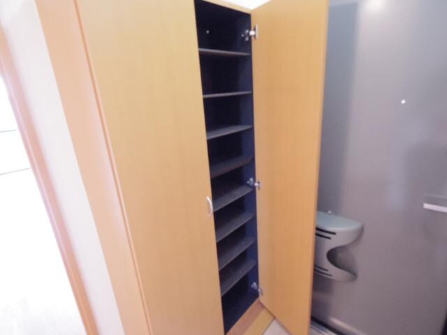  近鉄難波線・奈良線/近鉄奈良駅 バス13分梅美台7丁目下車:停歩4分 3階 築24年