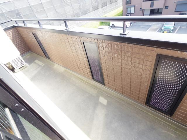  近鉄難波線・奈良線/近鉄奈良駅 バス13分梅美台7丁目下車:停歩4分 3階 築24年