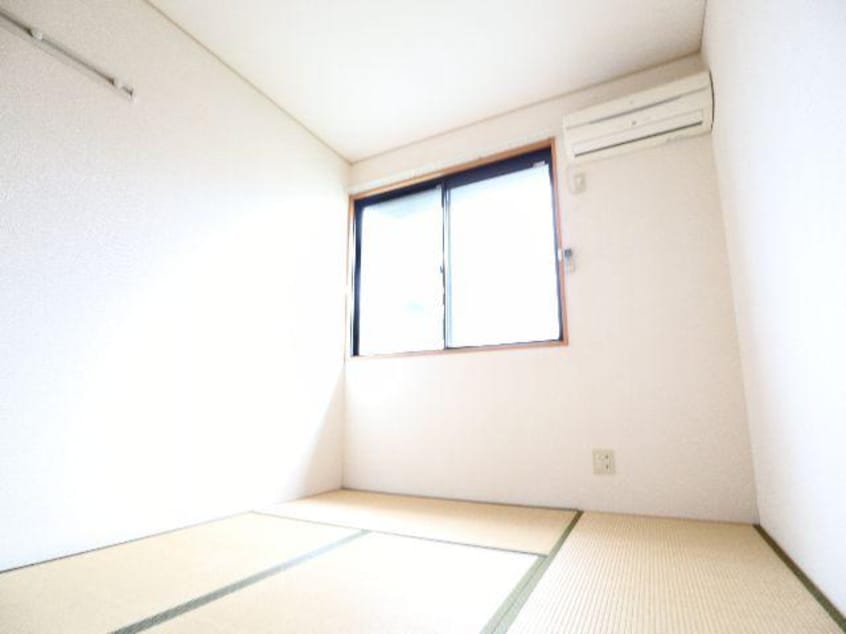  近鉄難波線・奈良線/近鉄奈良駅 バス13分梅美台7丁目下車:停歩4分 1階 築24年