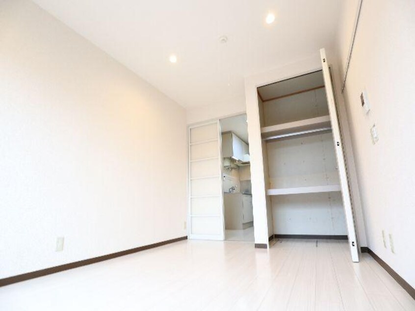  近鉄難波線・奈良線/近鉄奈良駅 徒歩6分 1階 築25年