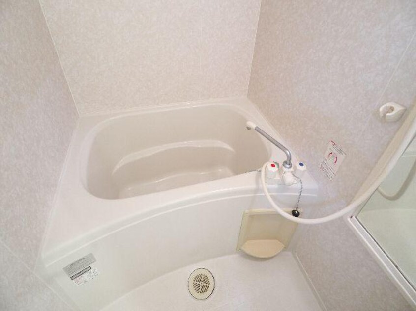  近鉄難波線・奈良線/近鉄奈良駅 徒歩6分 1階 築25年