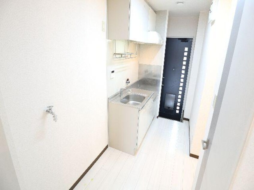  近鉄難波線・奈良線/近鉄奈良駅 徒歩6分 1階 築25年