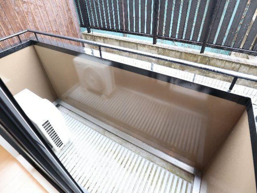  近鉄難波線・奈良線/近鉄奈良駅 徒歩6分 1階 築25年