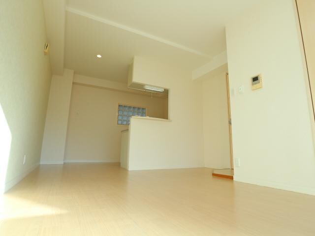  近鉄難波線・奈良線/新大宮駅 徒歩5分 3階 築38年