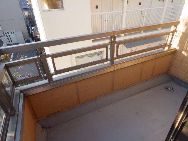  近鉄難波線・奈良線/近鉄奈良駅 徒歩16分 2階 築33年