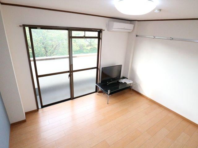  近鉄難波線・奈良線/新大宮駅 徒歩7分 3階 築33年