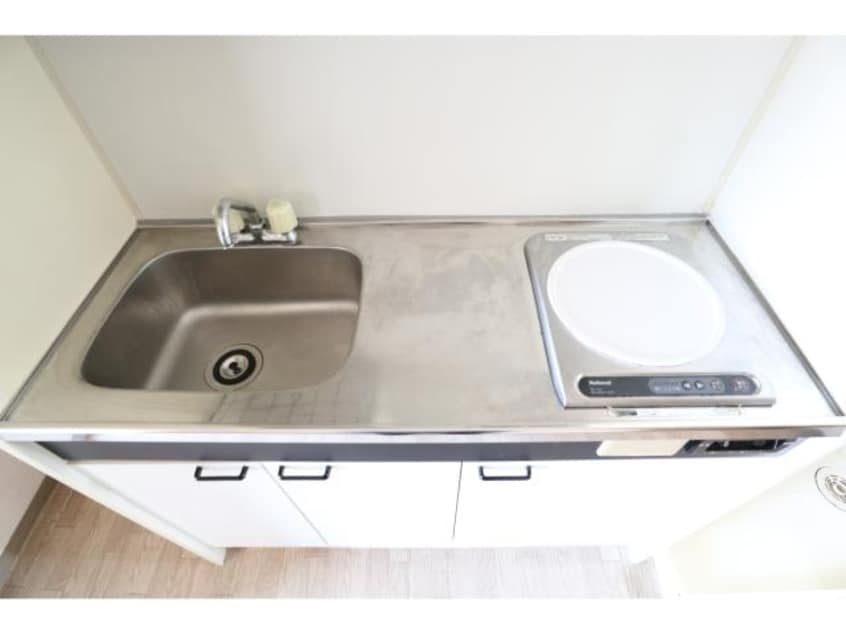  近鉄難波線・奈良線/新大宮駅 徒歩10分 1階 築27年