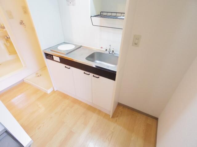  近鉄難波線・奈良線/新大宮駅 徒歩10分 1階 築27年