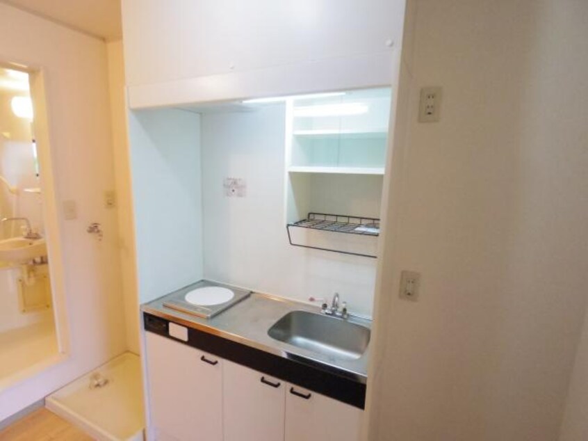  近鉄難波線・奈良線/新大宮駅 徒歩10分 1階 築27年