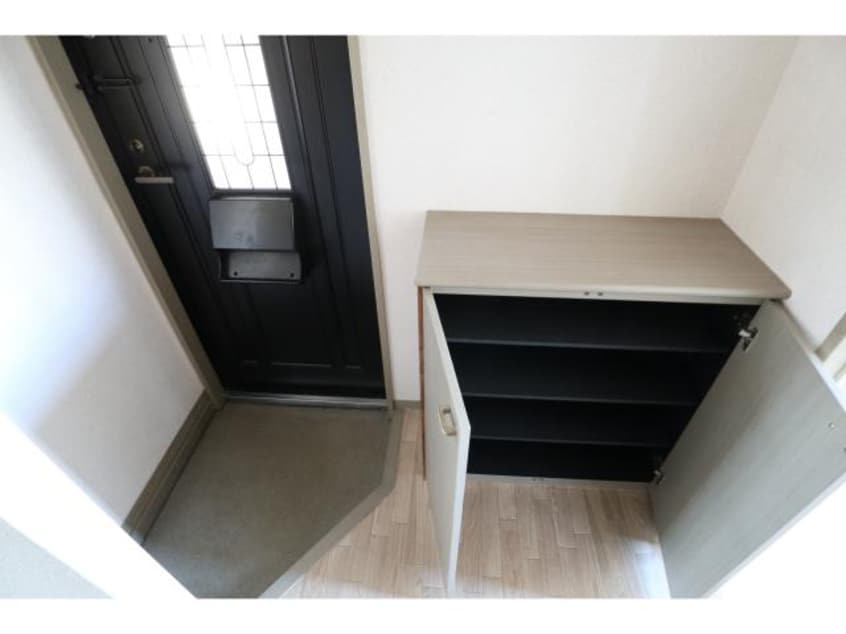  近鉄難波線・奈良線/新大宮駅 徒歩10分 1階 築27年