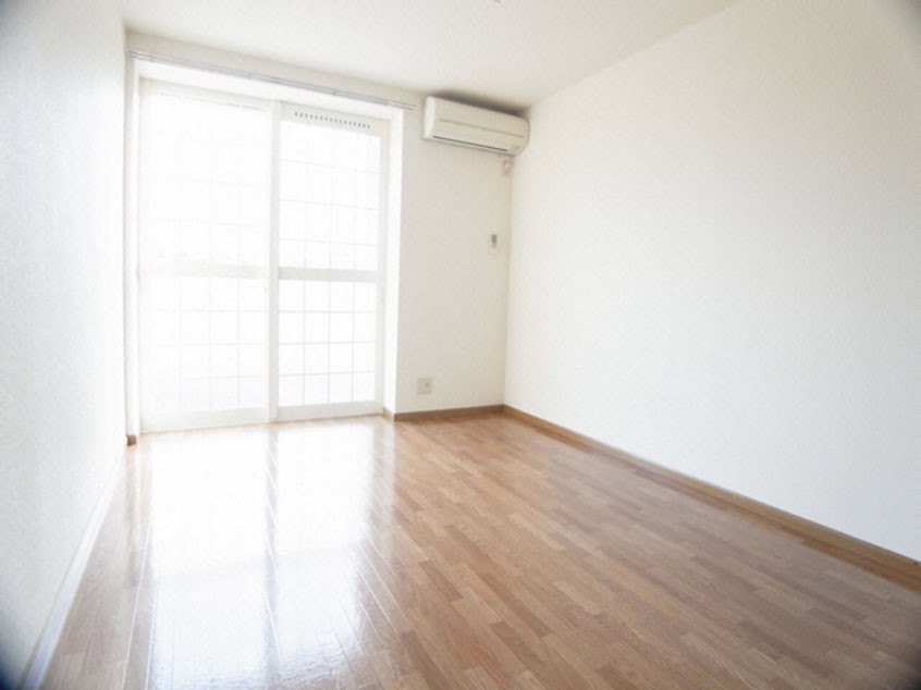  近鉄難波線・奈良線/新大宮駅 徒歩14分 1階 築27年