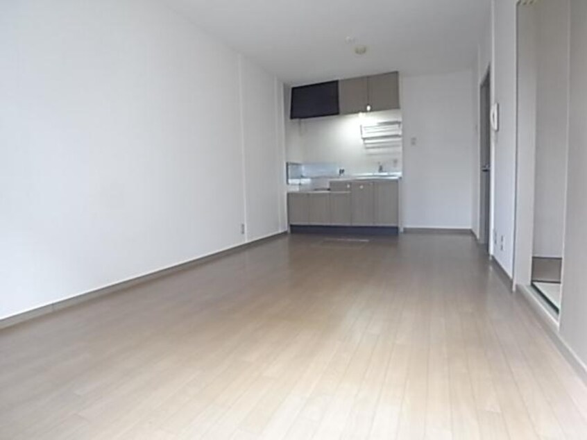  近鉄難波線・奈良線/近鉄奈良駅 バス10分木津南ソレイユ下車:停歩7分 1階 築27年