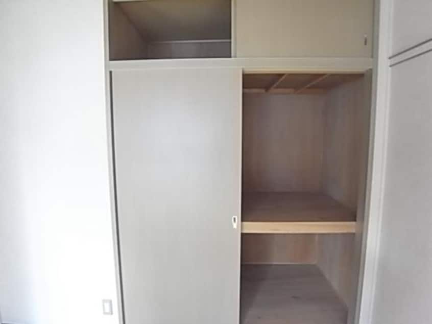  近鉄難波線・奈良線/近鉄奈良駅 バス10分木津南ソレイユ下車:停歩7分 1階 築27年