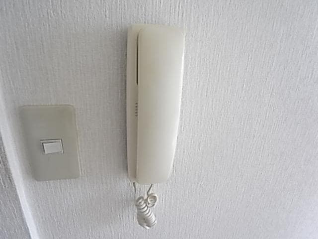  近鉄難波線・奈良線/近鉄奈良駅 バス10分木津南ソレイユ下車:停歩7分 1階 築27年